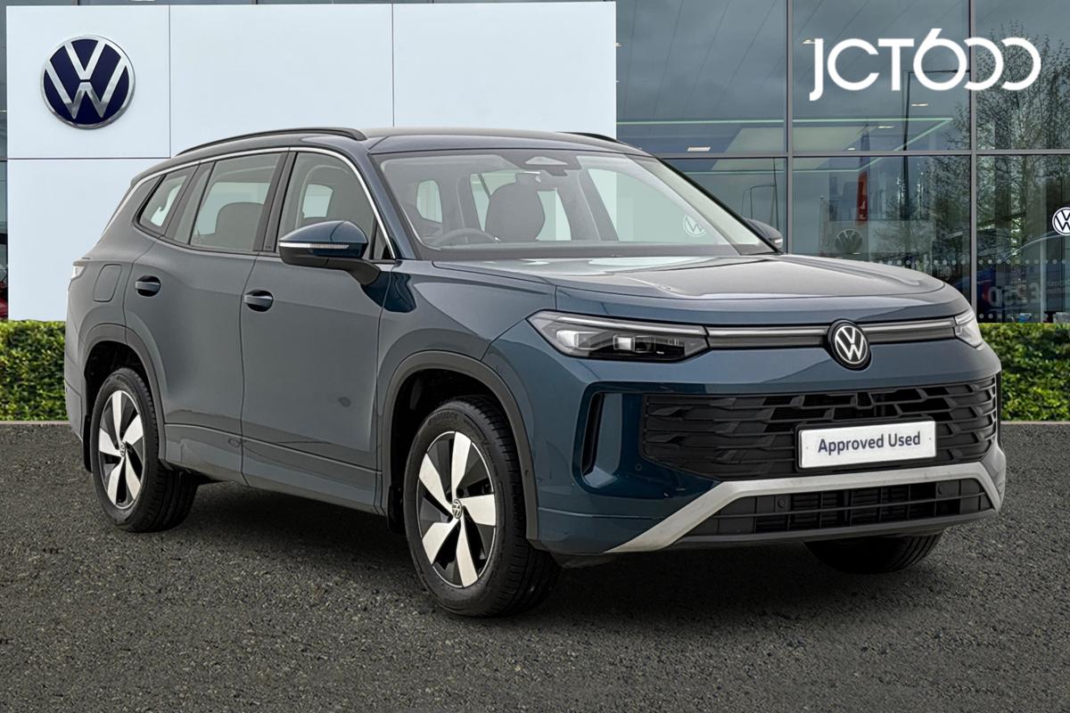 Used Volkswagen Touran 2025 for sale - 78105609: Photo 1