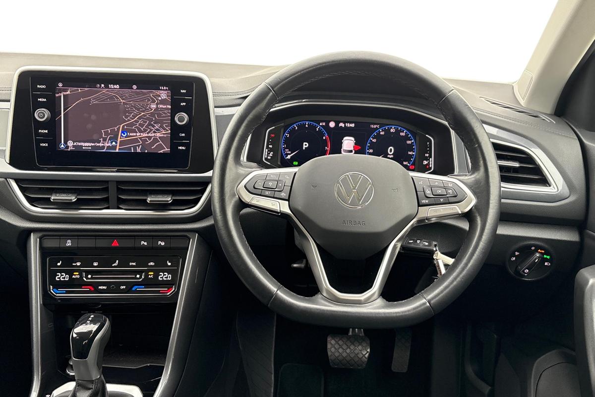 Used Volkswagen T-Roc 2022 for sale - 76674384: Photo 11