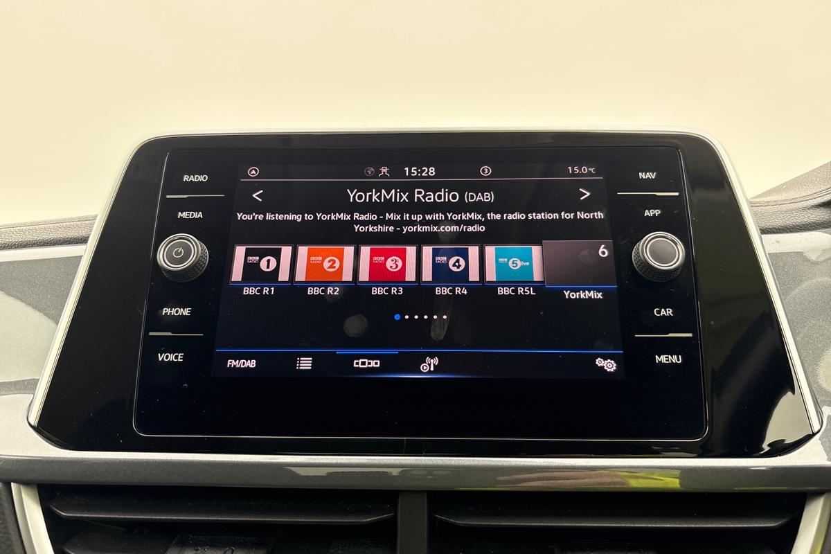 Used Volkswagen T-Roc 2022 for sale - 76674384: Photo 13