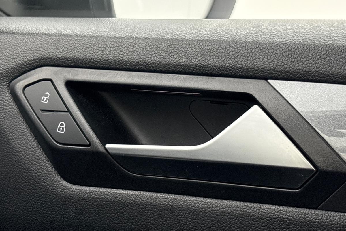 Used Volkswagen T-Roc 2022 for sale - 76674384: Photo 23