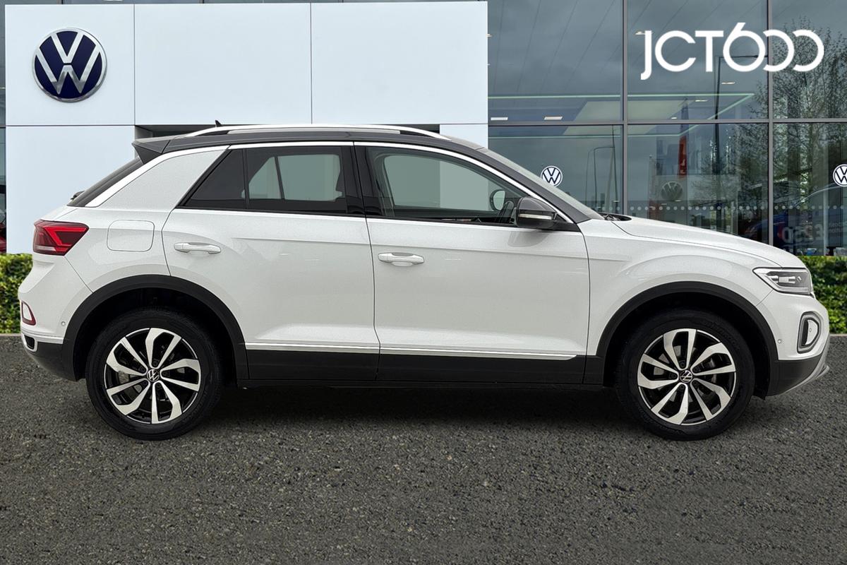Used Volkswagen T-Roc 2022 for sale - 76674384: Photo 4