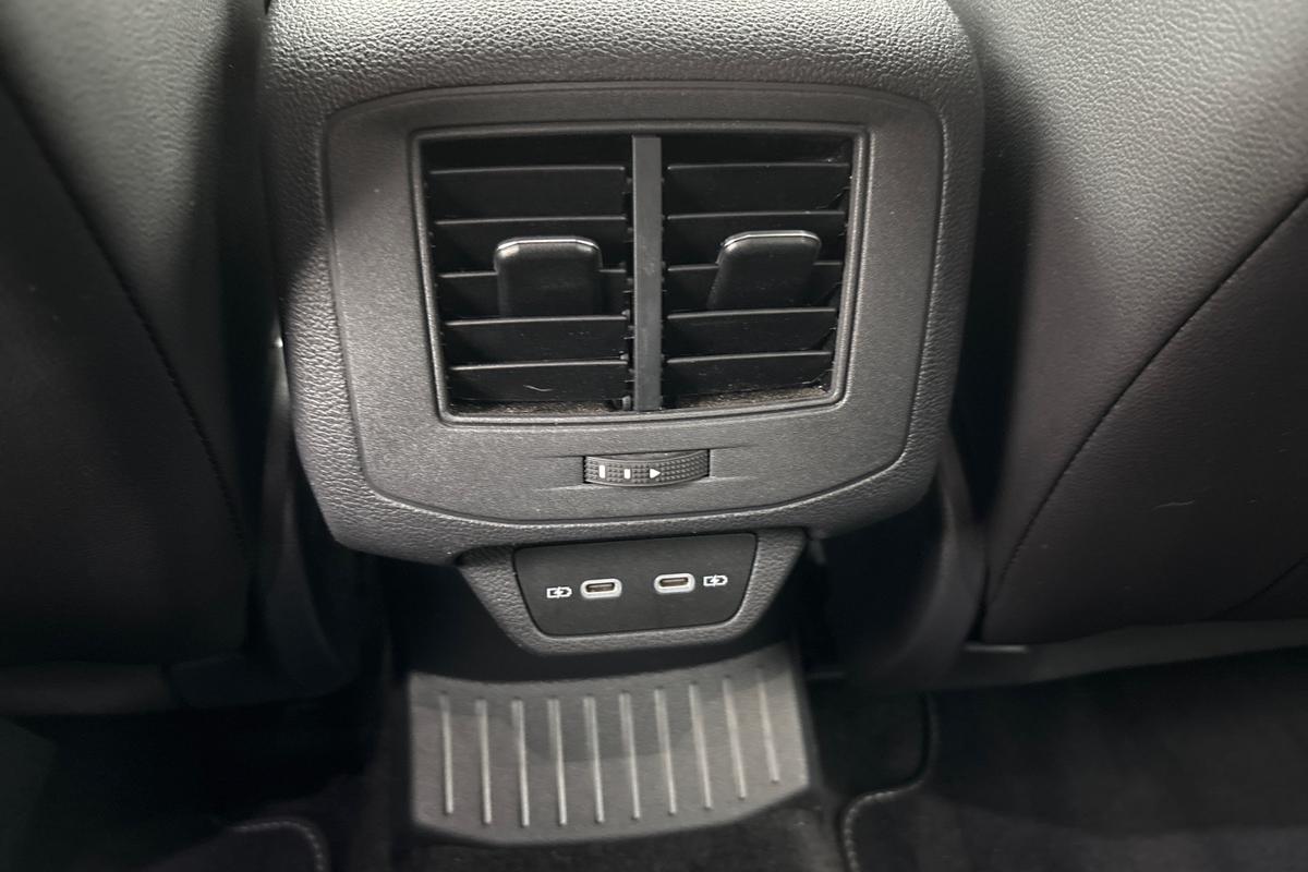 Used Volkswagen T-Roc 2022 for sale - 77533166: Photo 24