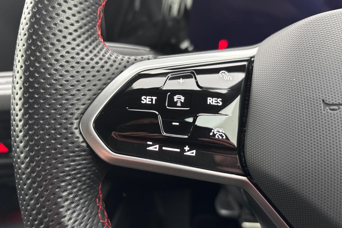 Used Volkswagen Golf 2023 for sale - 77533336: Photo 16