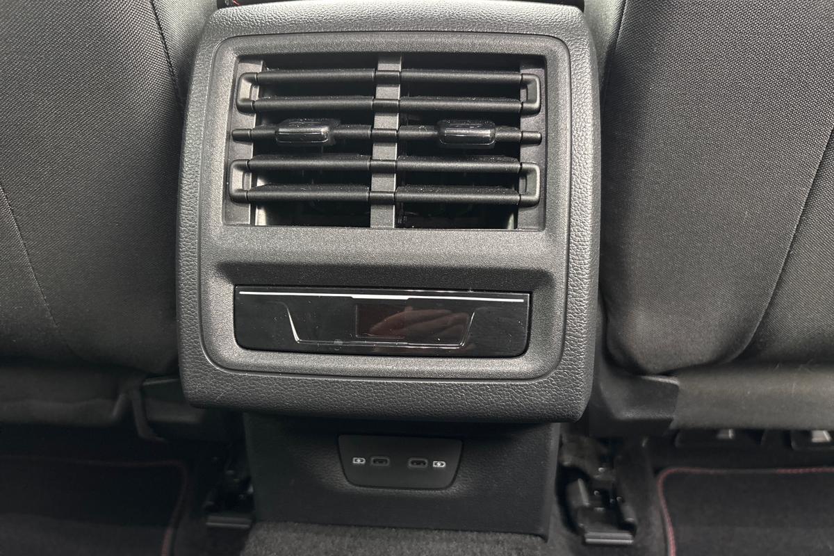 Used Volkswagen Golf 2023 for sale - 77533336: Photo 23