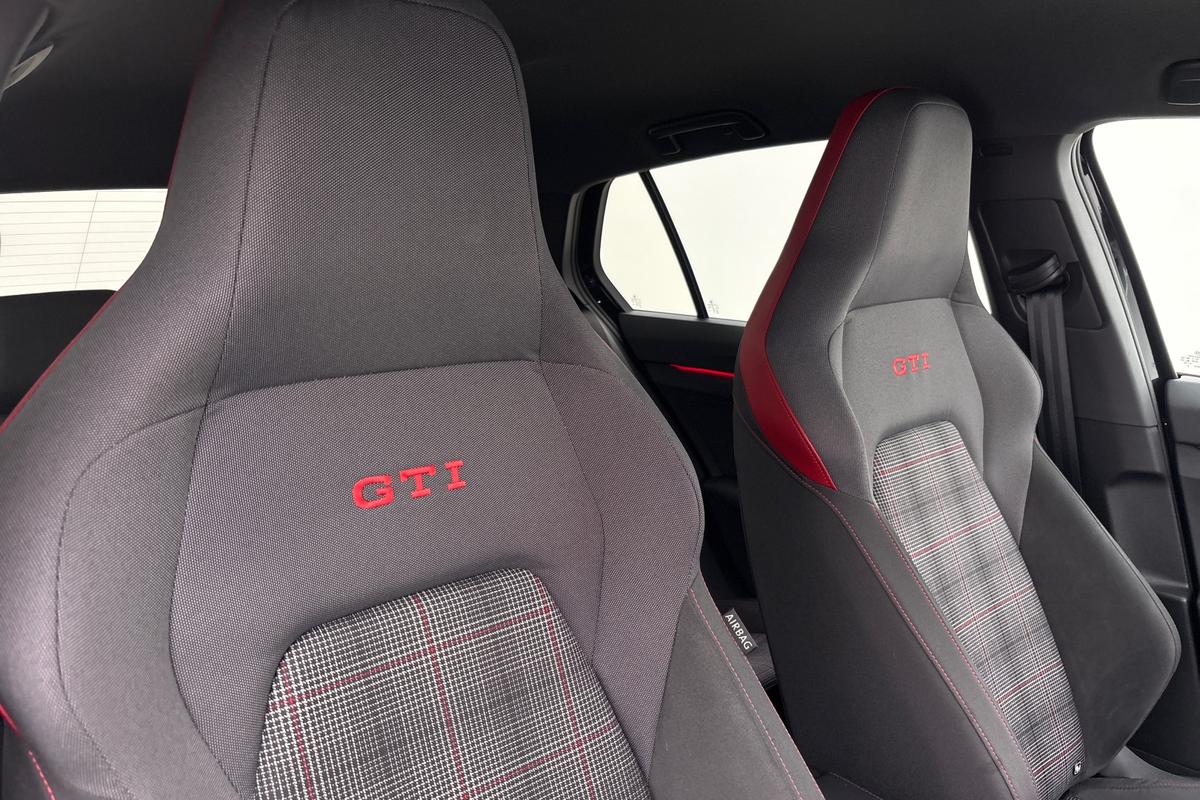 Used Volkswagen Golf 2023 for sale - 77533336: Photo 25