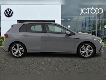 Used Volkswagen Golf 2024 for sale - 77005859: Photo