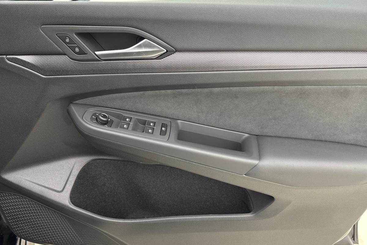 Used Volkswagen Golf 2025 for sale - 77721513: Photo 25