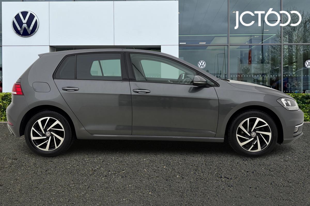 Used Volkswagen Golf 2019 for sale - 77461386: Photo 4