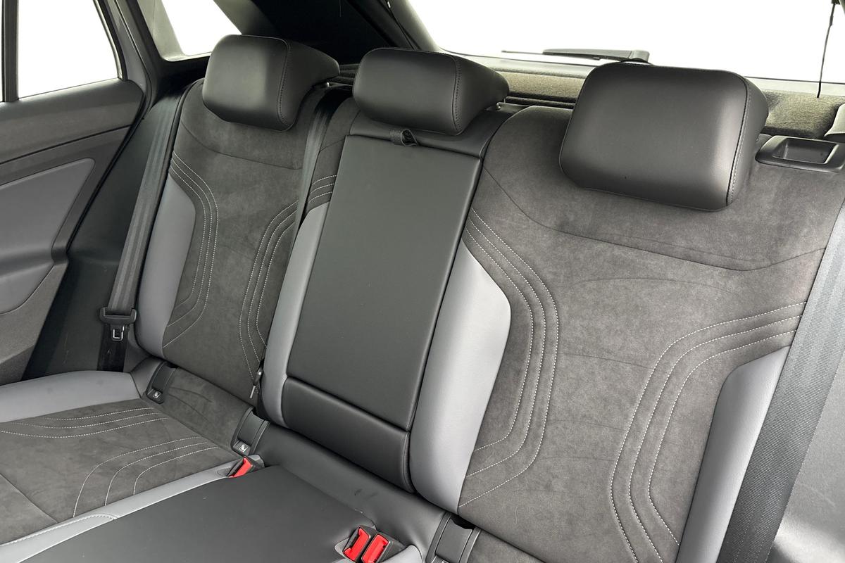 Used Volkswagen ID.4 2025 for sale - 77533247: Photo 9