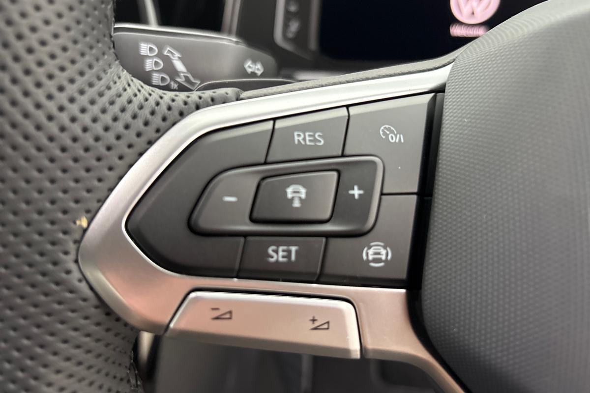 Used Volkswagen T-Roc 2025 for sale - 76678583: Photo 16