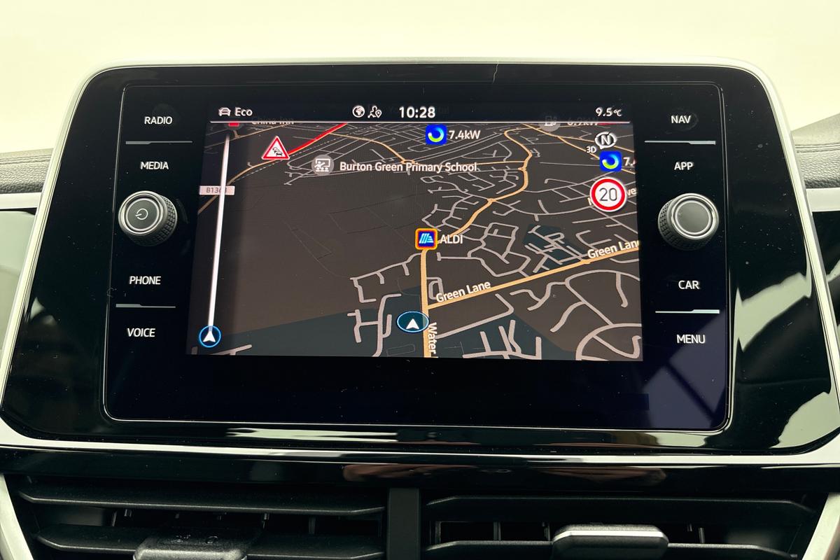 Used Volkswagen T-Roc 2025 for sale - 77533146: Photo 14