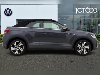 Used Volkswagen T-Roc 2025 for sale - 77533146: Photo