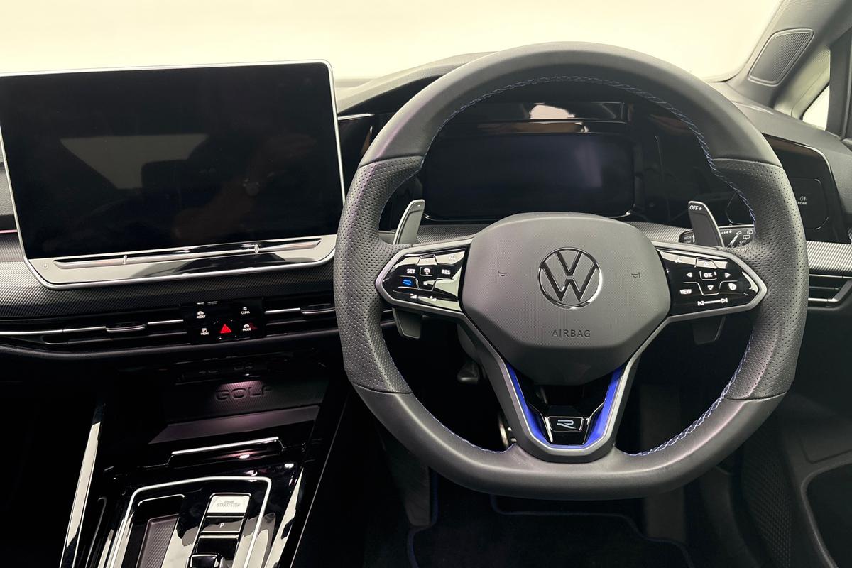 Used Volkswagen Golf 2025 for sale - 76679941: Photo 11