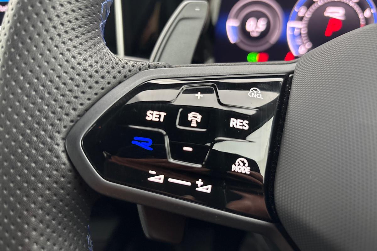 Used Volkswagen Golf 2025 for sale - 76679941: Photo 16