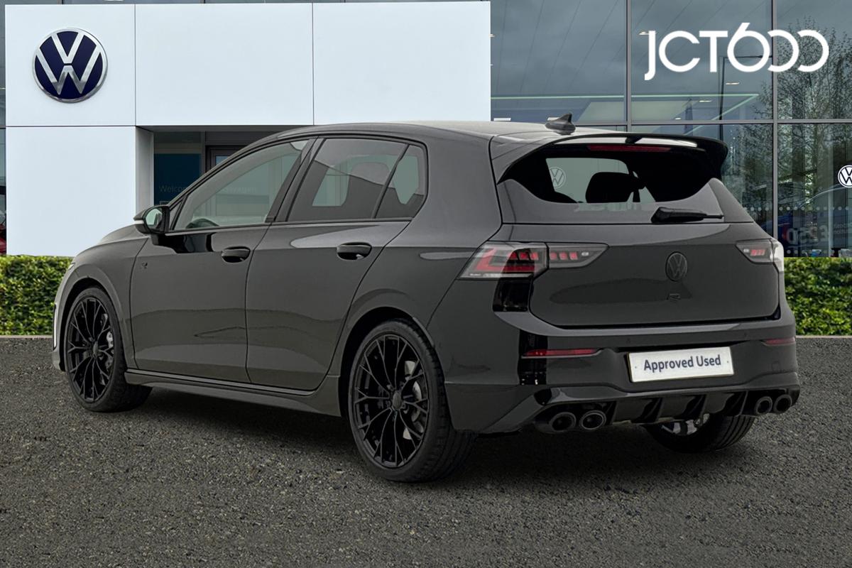 Used Volkswagen Golf 2025 for sale - 76679941: Photo 3