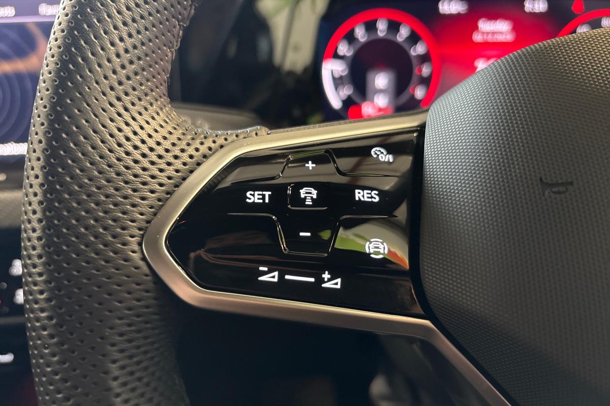 Used Volkswagen Golf 2024 for sale - 77533338: Photo 16