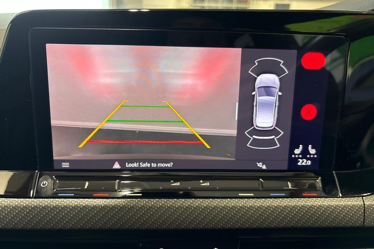 Used Volkswagen Golf 2024 for sale - 77533338: Photo 23