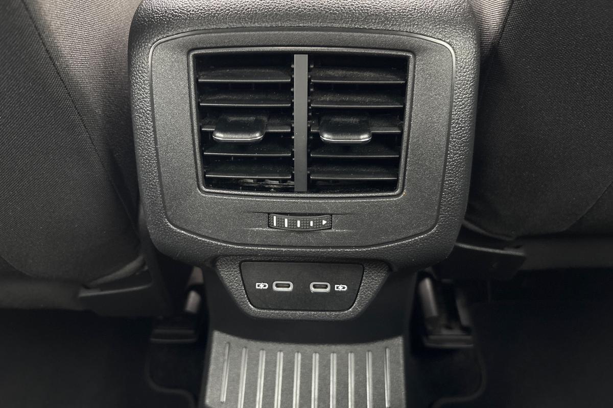 Used Volkswagen T-Roc 2021 for sale - 76680858: Photo 22