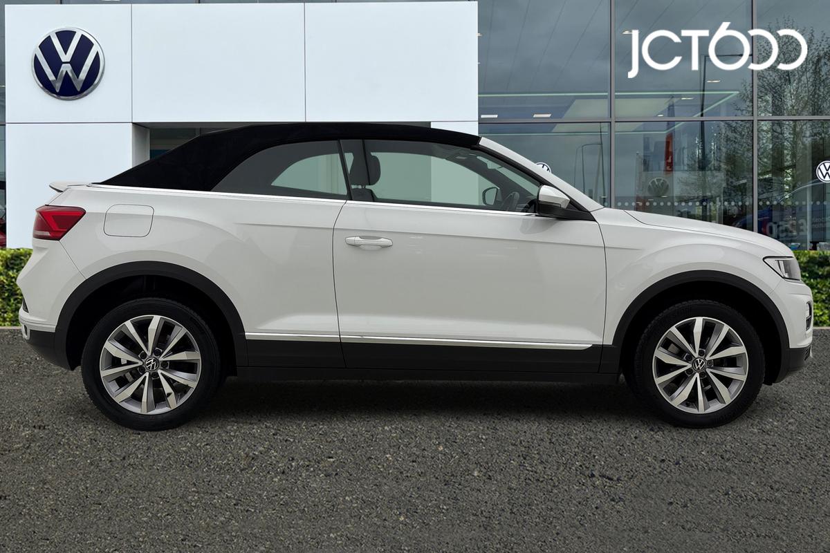 Used Volkswagen T-Roc 2021 for sale - 76680858: Photo 4