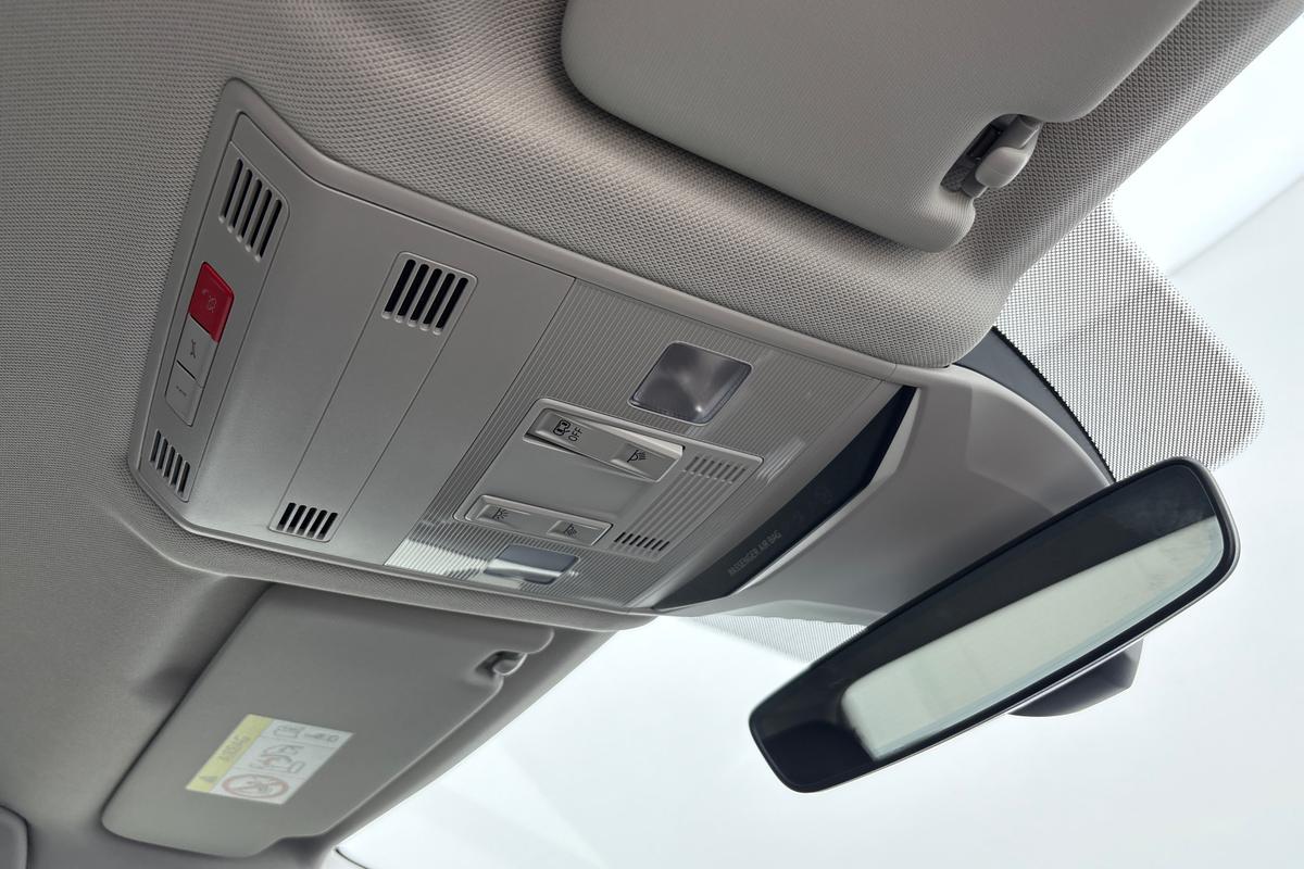 Used Volkswagen T-Roc 2025 for sale - 76678497: Photo 25