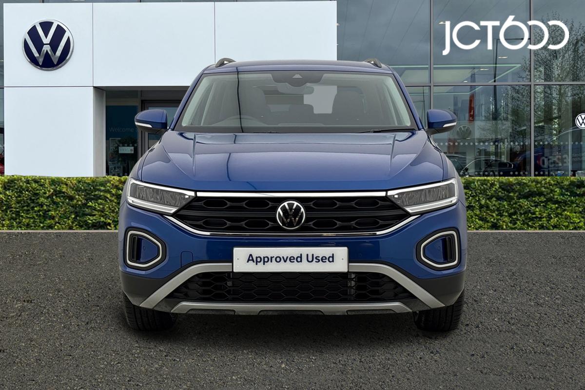 Used Volkswagen T-Roc 2025 for sale - 76678497: Photo 8