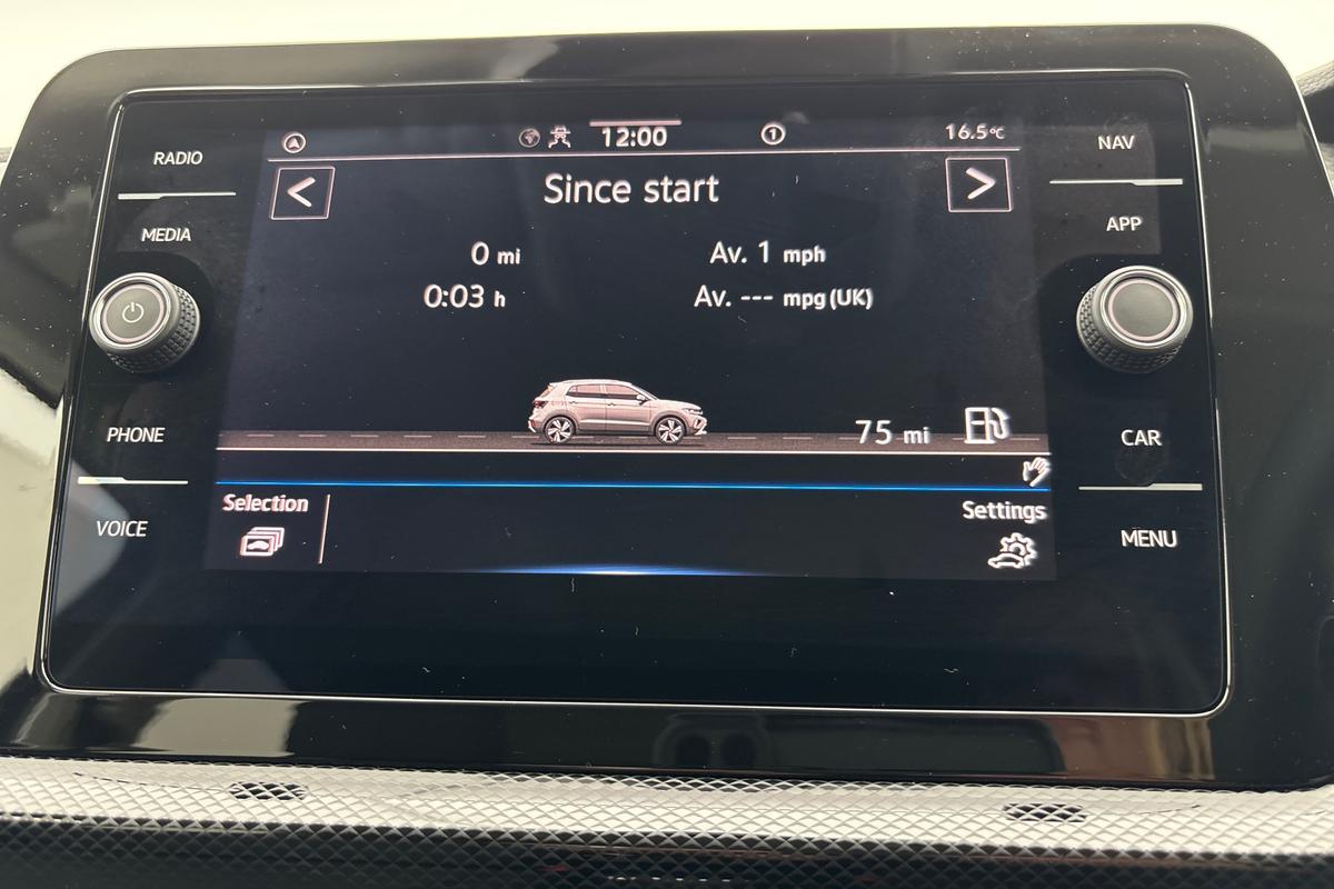 Used Volkswagen T-Cross 2025 for sale - 76717146: Photo 14