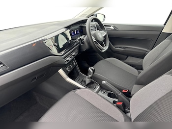 Used Volkswagen Polo 2025 for sale - 77160052: Photo