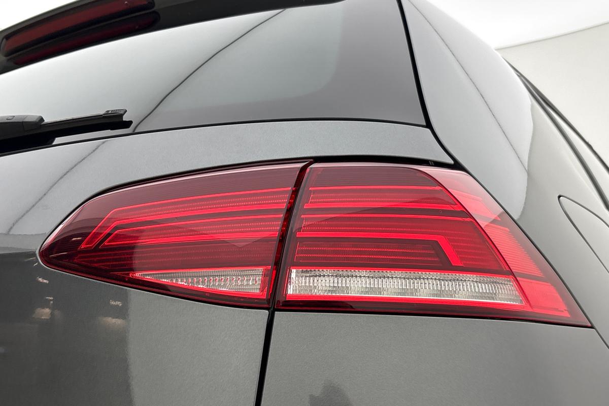 Used Volkswagen Golf 2019 for sale - 77533299: Photo 18