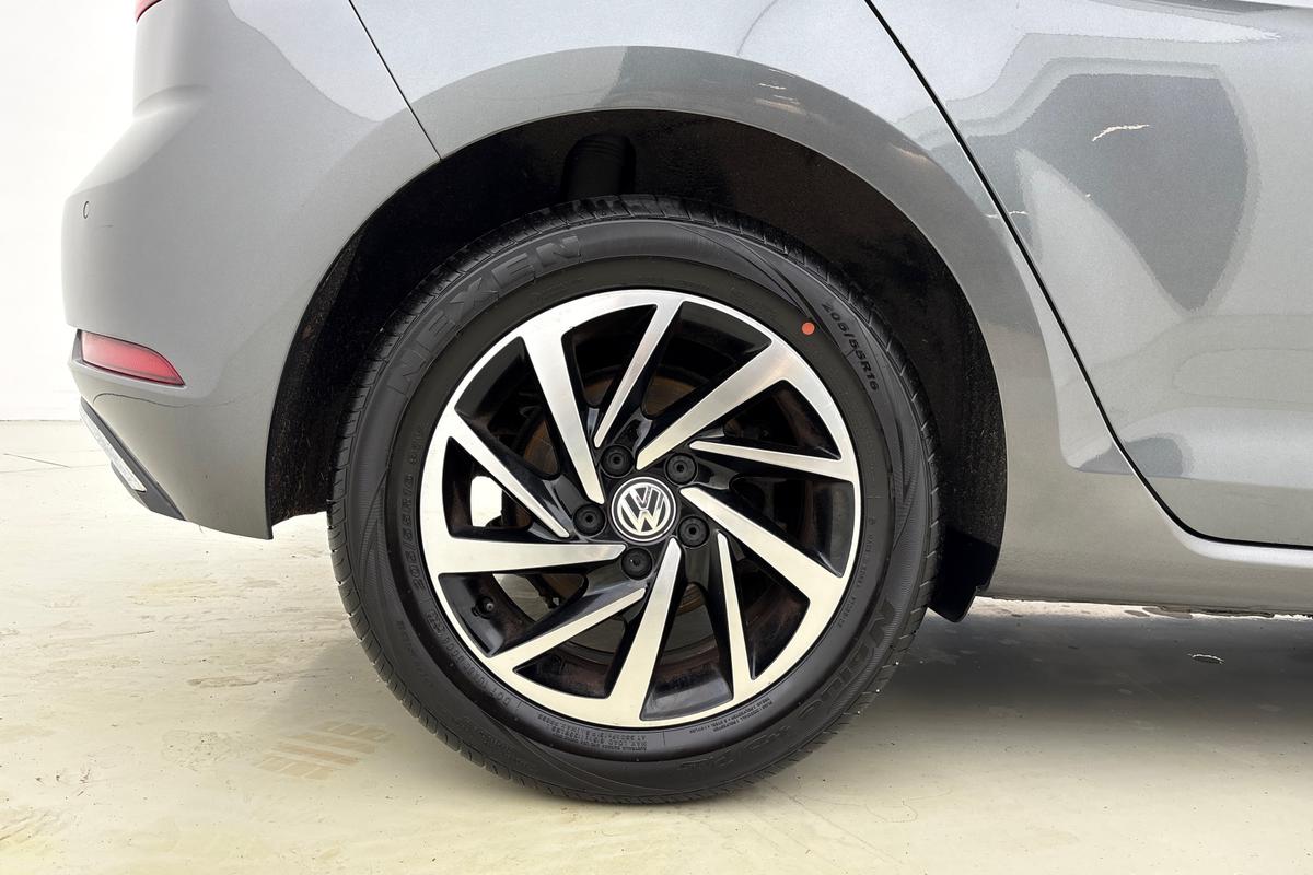 Used Volkswagen Golf 2019 for sale - 77533299: Photo 5