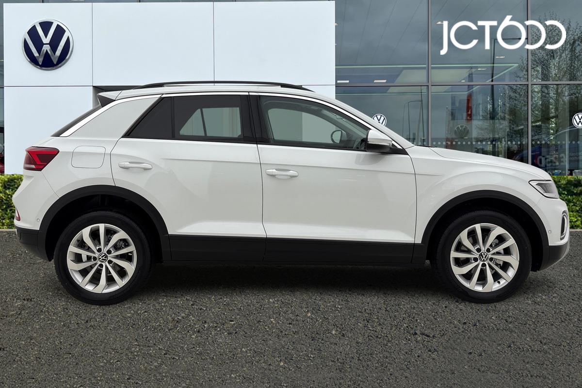Used Volkswagen T-Roc 2025 for sale - 76717053: Photo 4