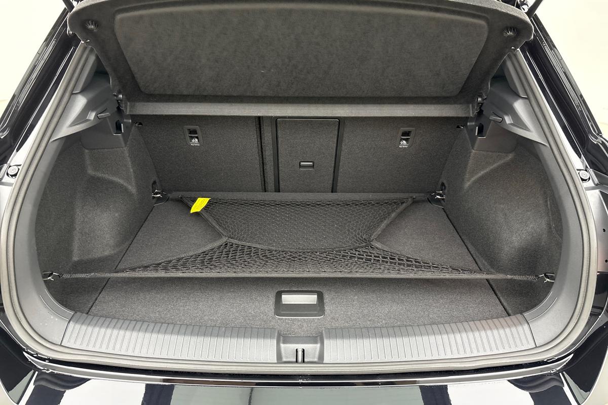 Used Volkswagen T-Roc 2025 for sale - 76680046: Photo 12