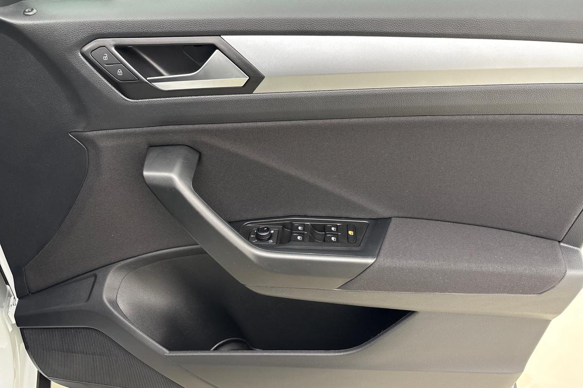 Used Volkswagen T-Roc 2025 for sale - 76679164: Photo 24