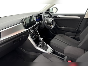 Used Volkswagen T-Roc 2025 for sale - 76679164: Photo