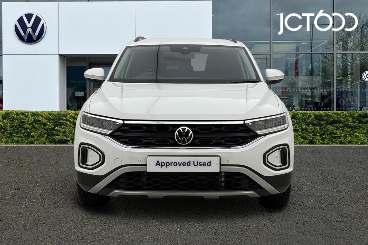 Used Volkswagen T-Roc 2025 for sale - 76679164: Photo 8