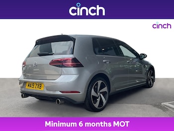 Used Volkswagen Golf 2019 for sale - 75615247: Photo