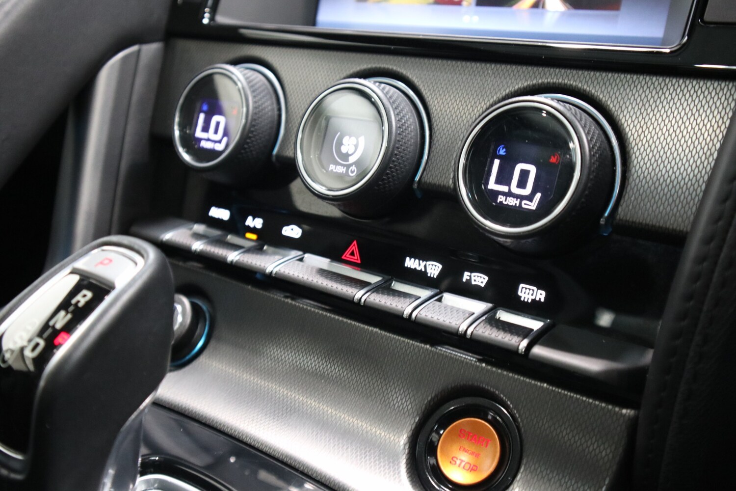 Used Jaguar F-Type 2017 for sale - 76662874: Photo 27