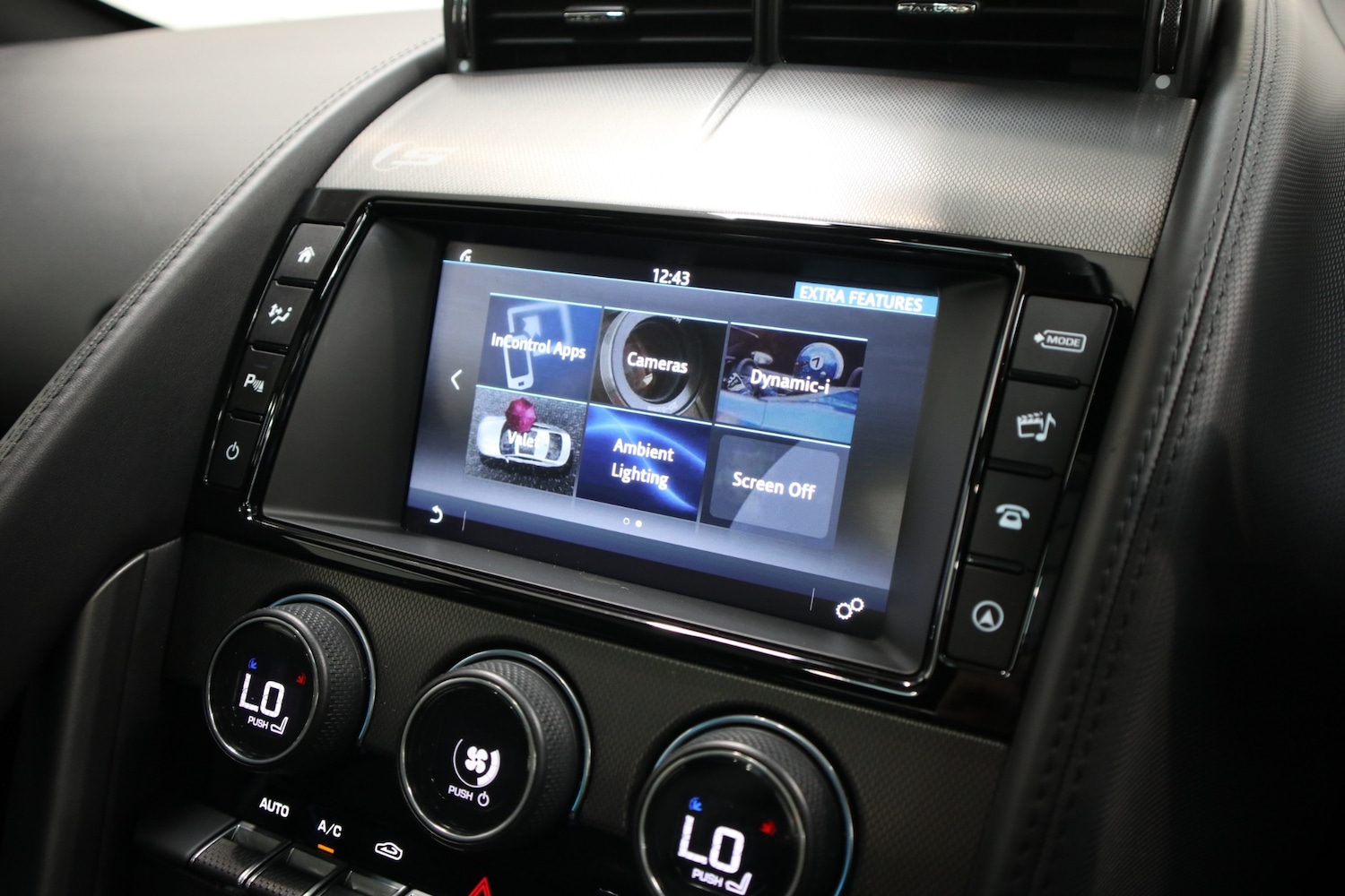 Used Jaguar F-Type 2017 for sale - 76662874: Photo 29