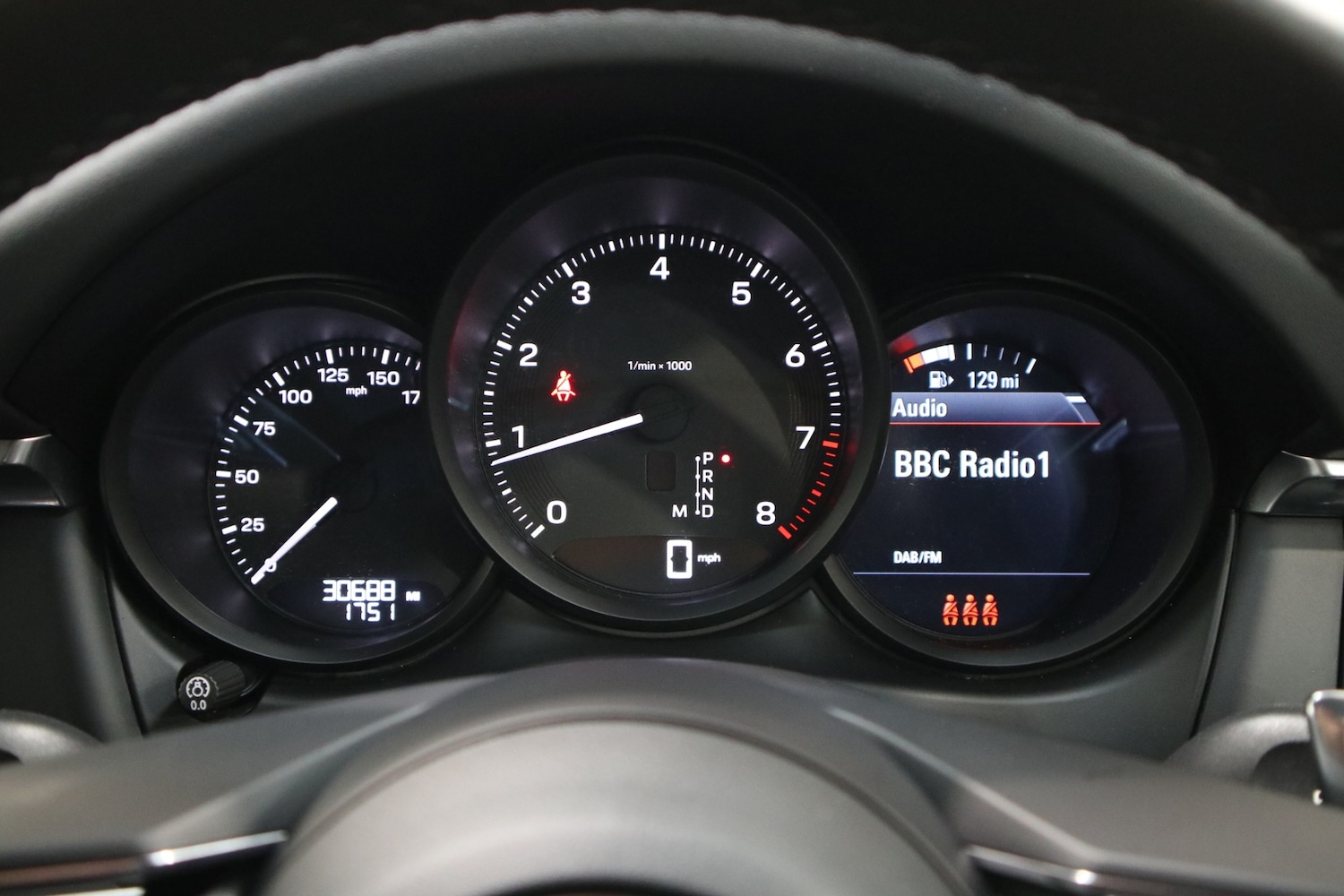 Used Porsche Macan 2022 for sale - 76662670: Photo 30