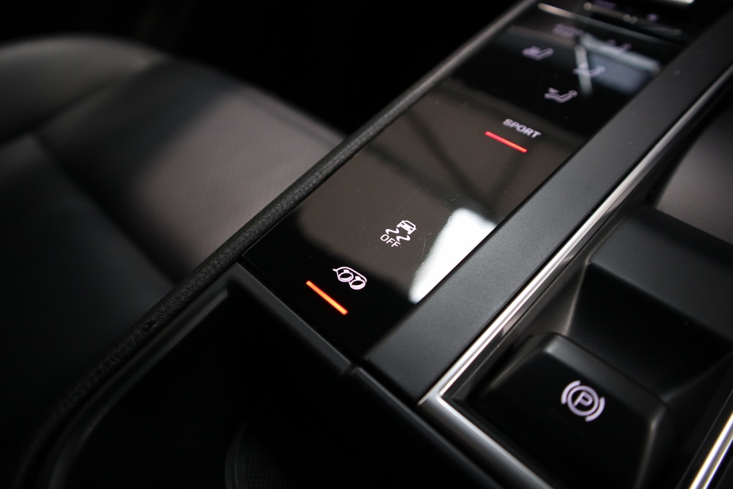 Used Porsche Macan 2022 for sale - 76662670: Photo 43