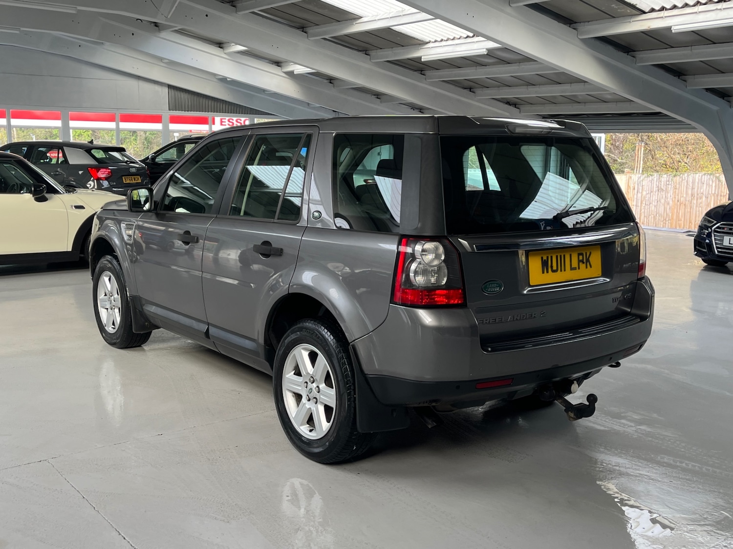 Used Land Rover Freelander 2011 for sale - 76673243: Photo 4
