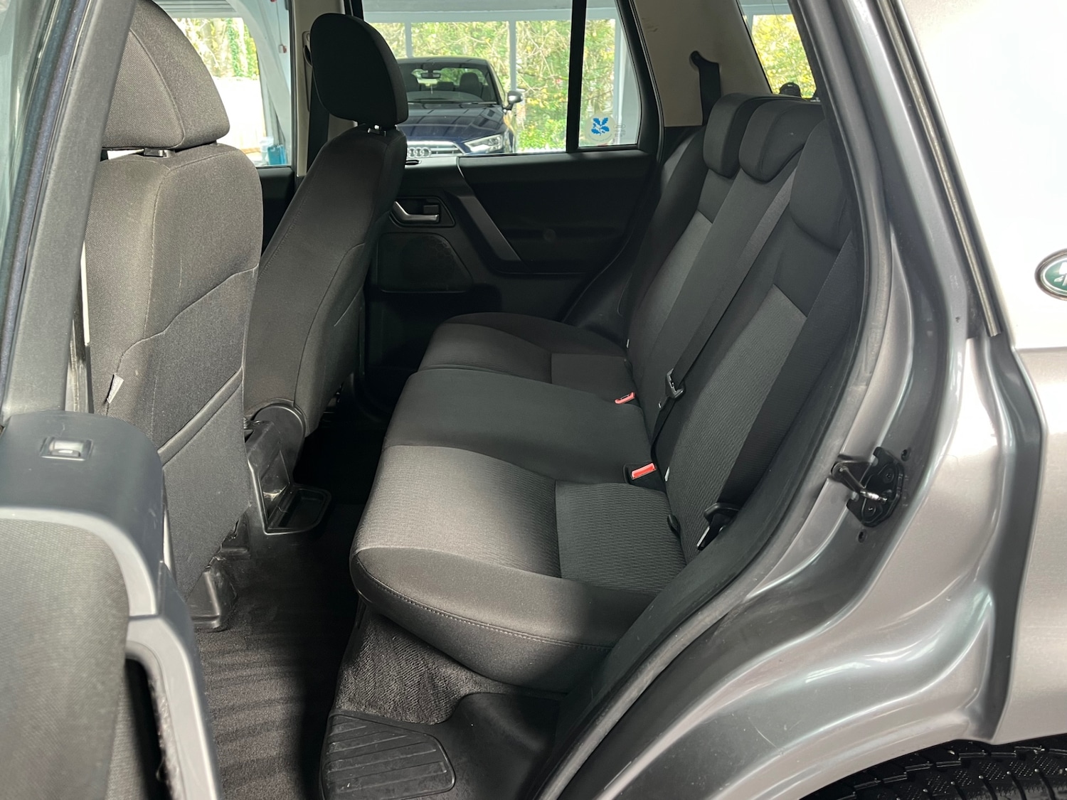 Used Land Rover Freelander 2011 for sale - 76673243: Photo 8