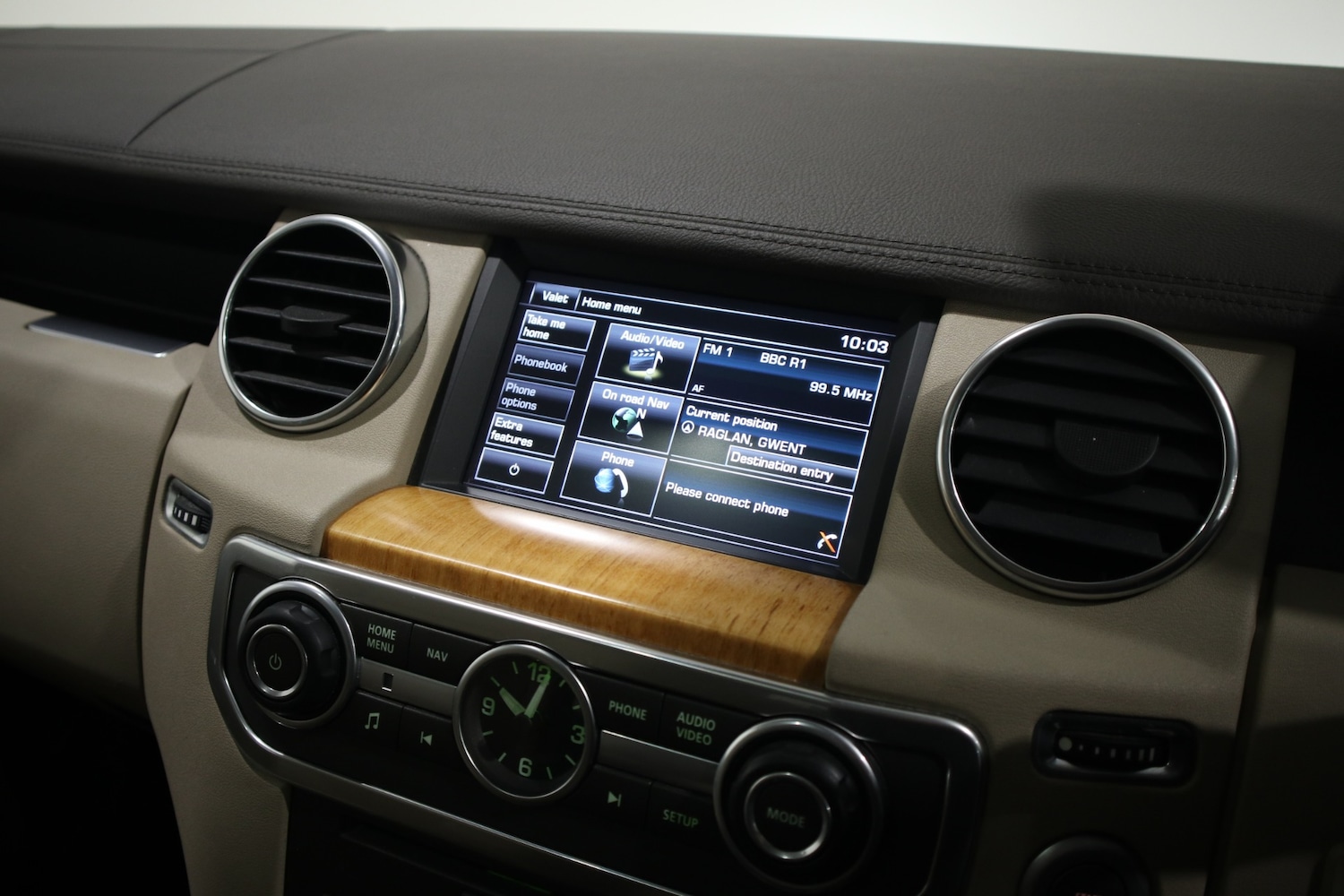 Used Land Rover Discovery 2015 for sale - 76882002: Photo 39