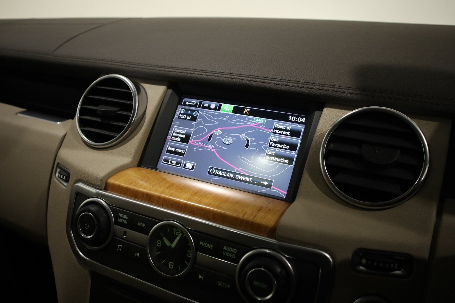 Used Land Rover Discovery 2015 for sale - 76882002: Photo 40