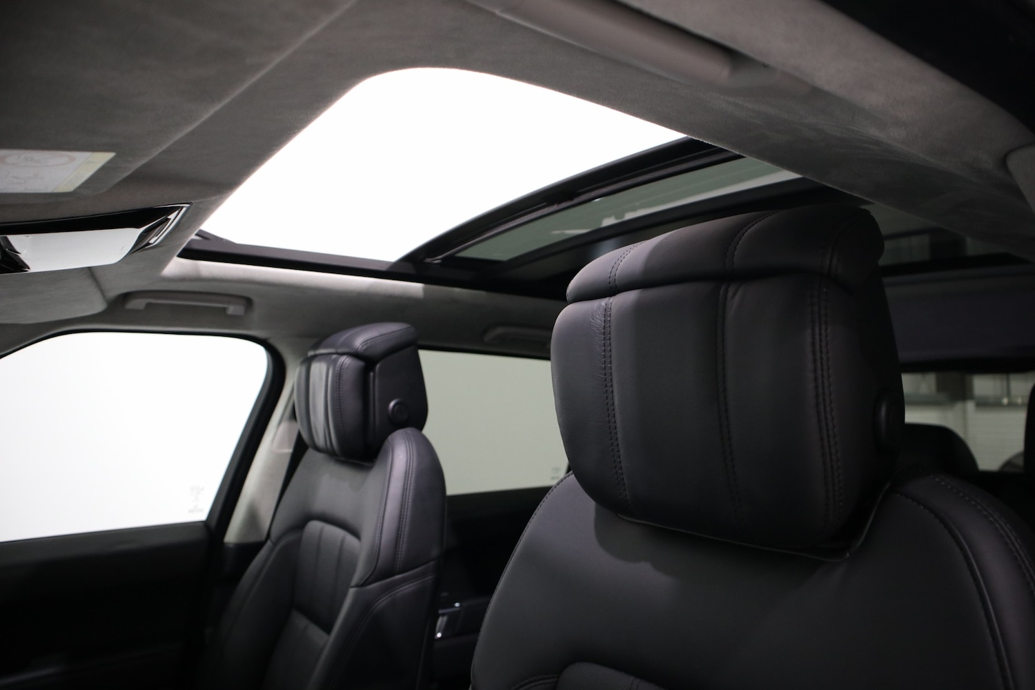 Used Land Rover Range Rover Sport 2018 for sale - 76682474: Photo 17