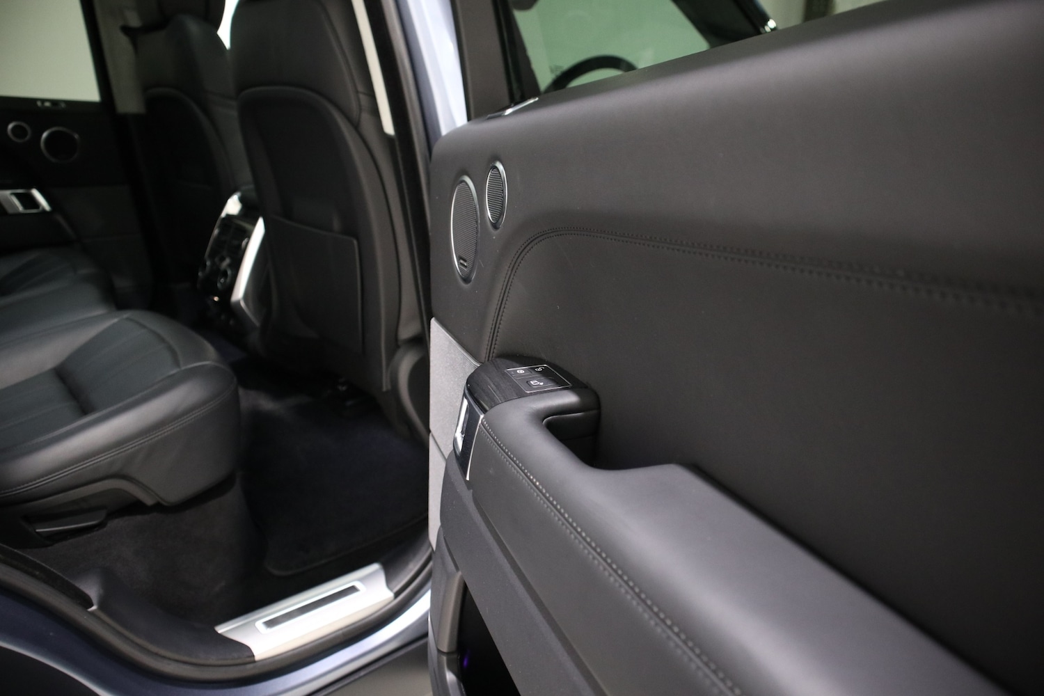 Used Land Rover Range Rover Sport 2018 for sale - 76682474: Photo 26