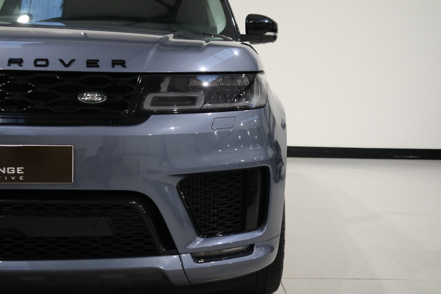 Used Land Rover Range Rover Sport 2018 for sale - 76682474: Photo 8