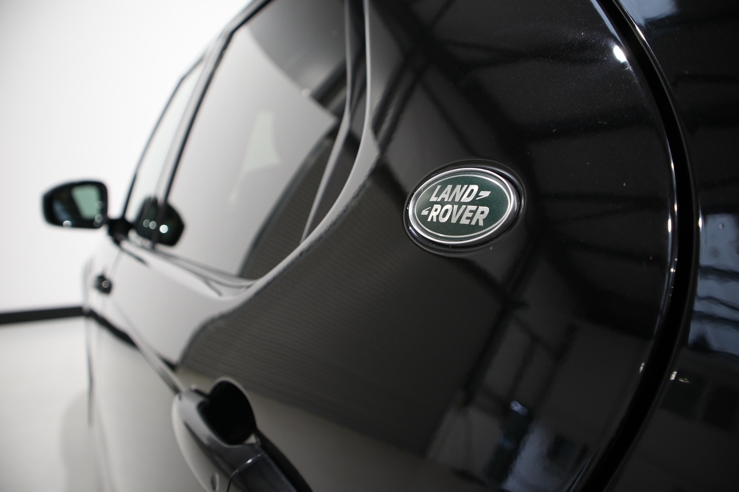 Used Land Rover Discovery 2019 for sale - 76662836: Photo 14