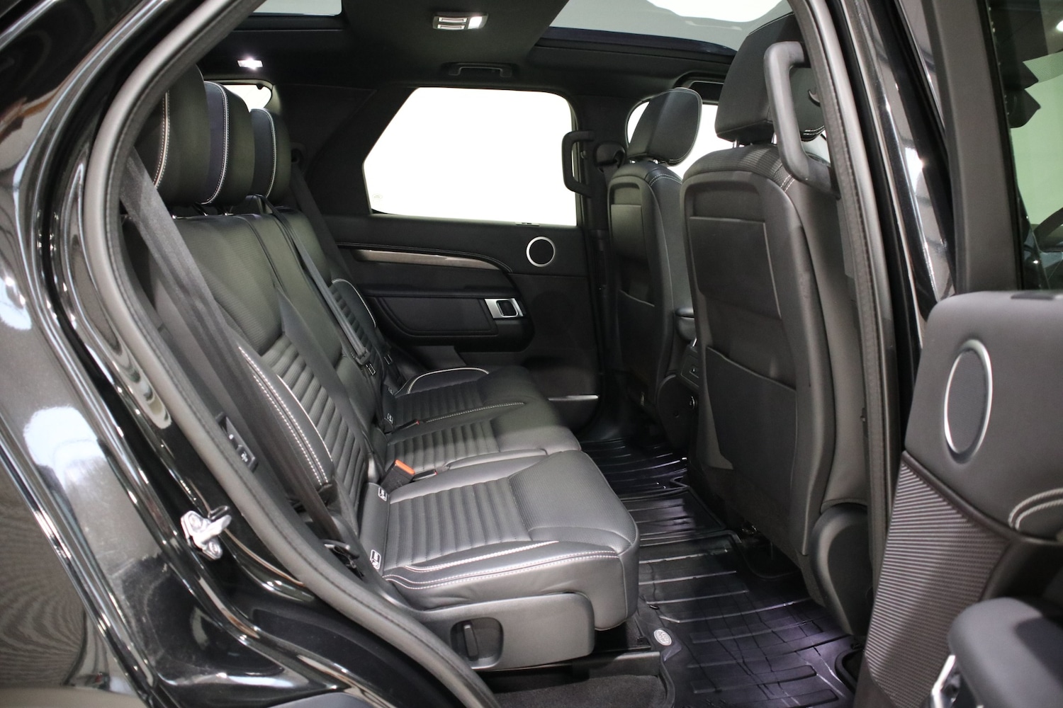 Used Land Rover Discovery 2019 for sale - 76662836: Photo 19