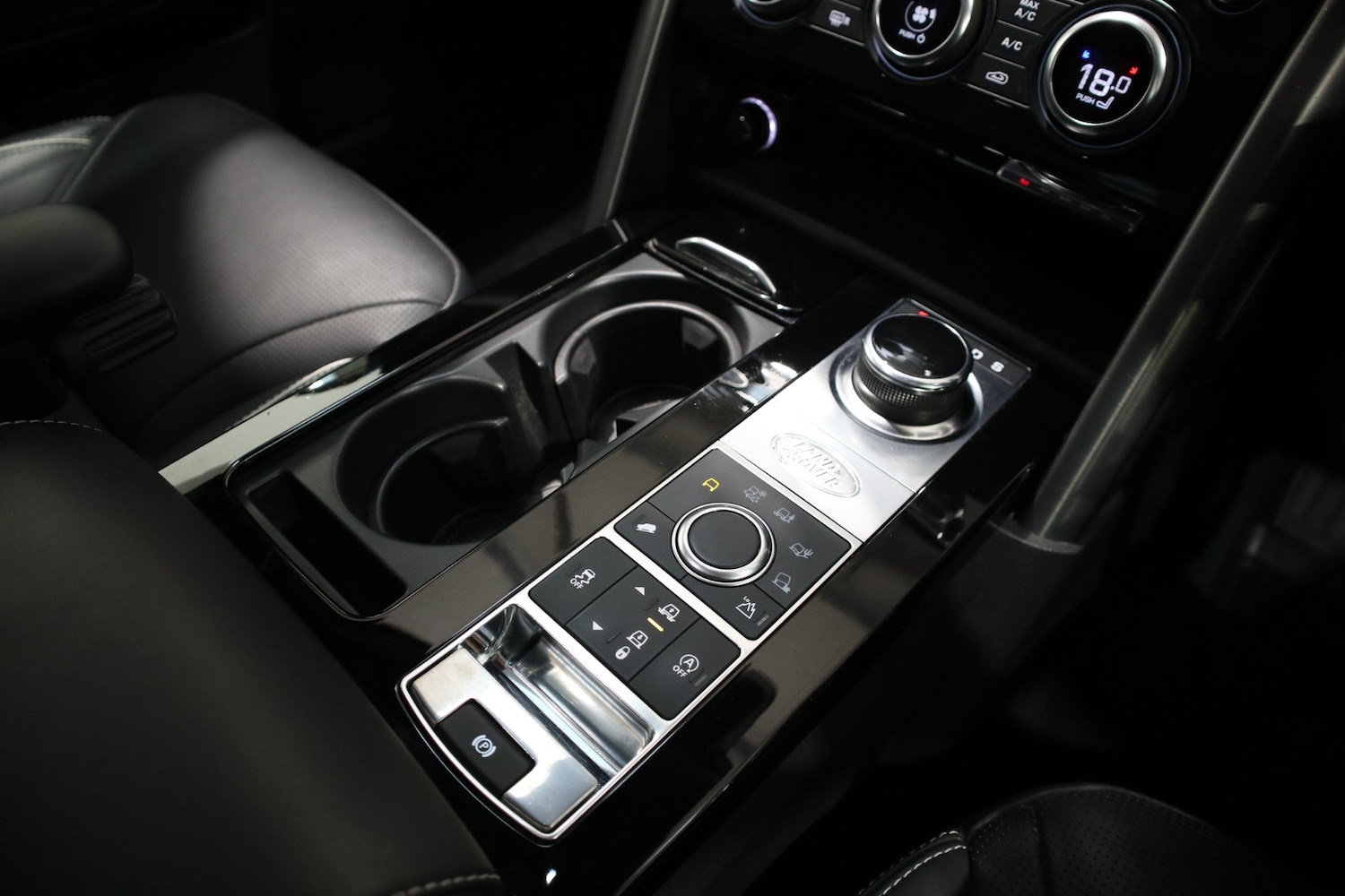 Used Land Rover Discovery 2019 for sale - 76662836: Photo 31