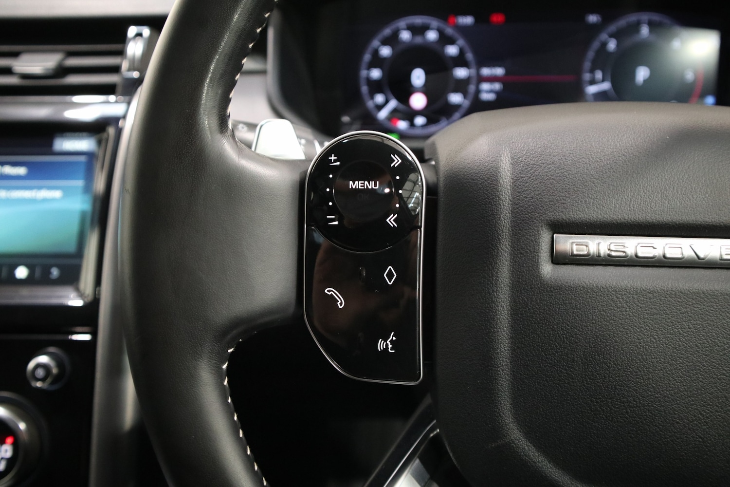 Used Land Rover Discovery 2019 for sale - 76662836: Photo 37